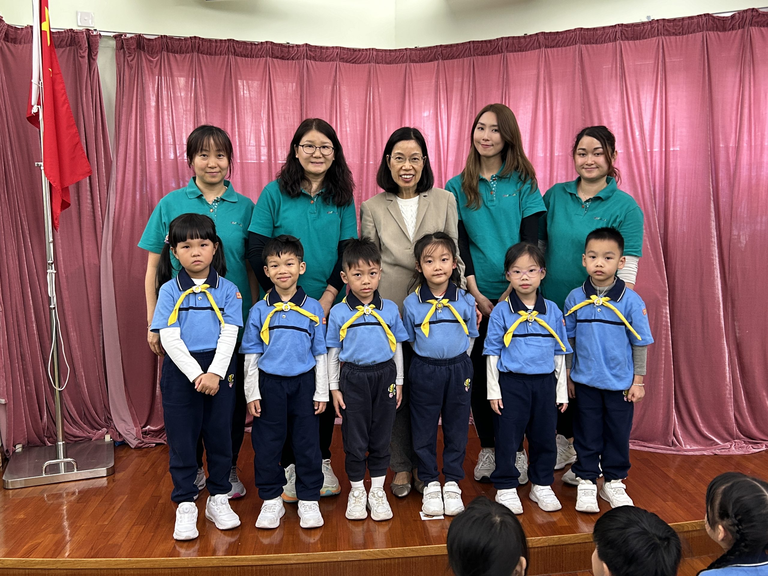 小蜜蜂宣誓日